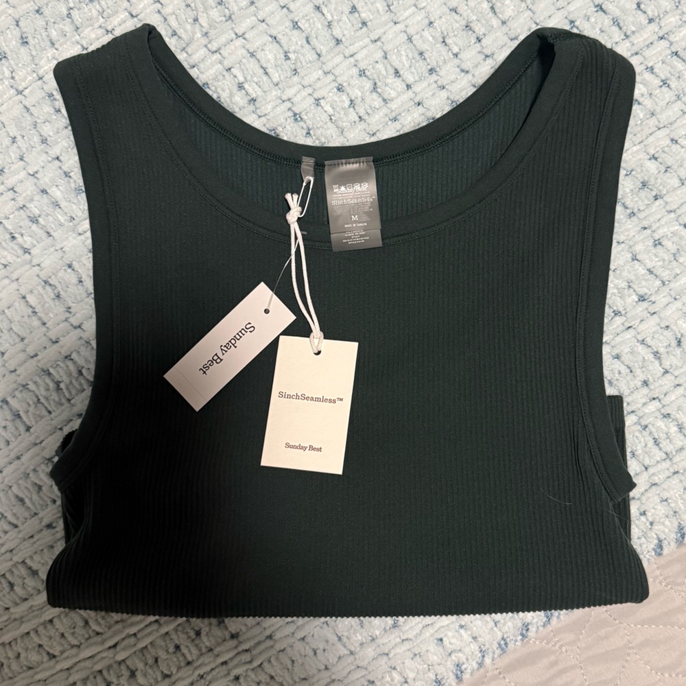 aritzia top!
